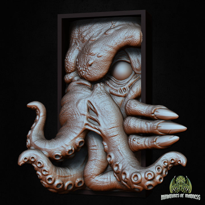 Cthulhu Awakens – Book Nook or Eldritch Bookend Set