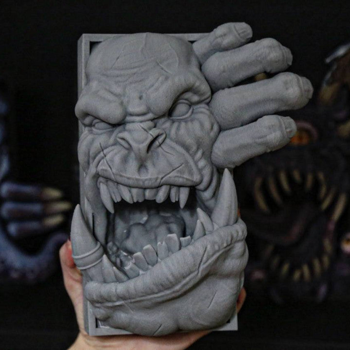 WAAAGHjaw – Ork Book Nook or Bookend Set