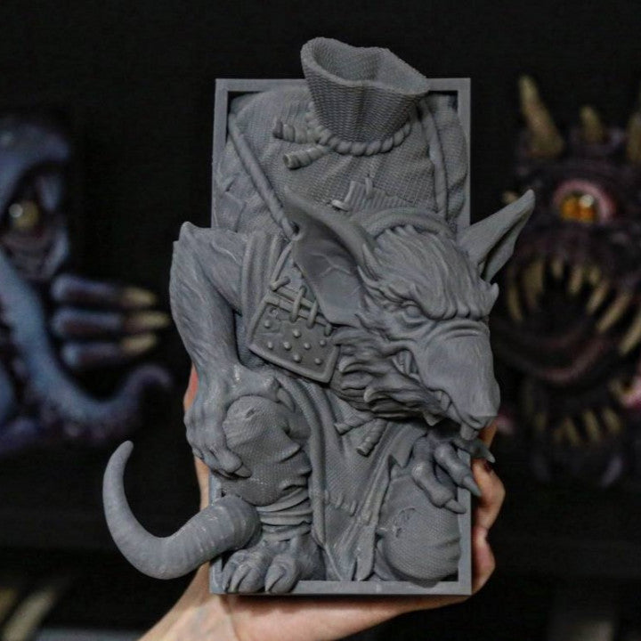 Skittershank – Ratfolk Book Nook or Bookend Set