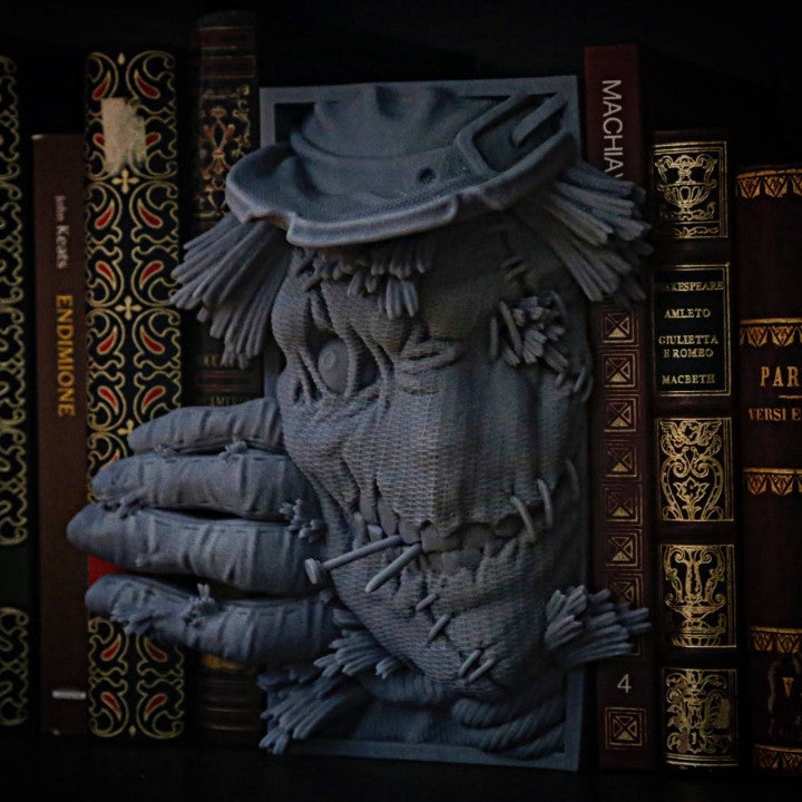 Harvest Horror – Scarecrow Book Nook or Bookend Set